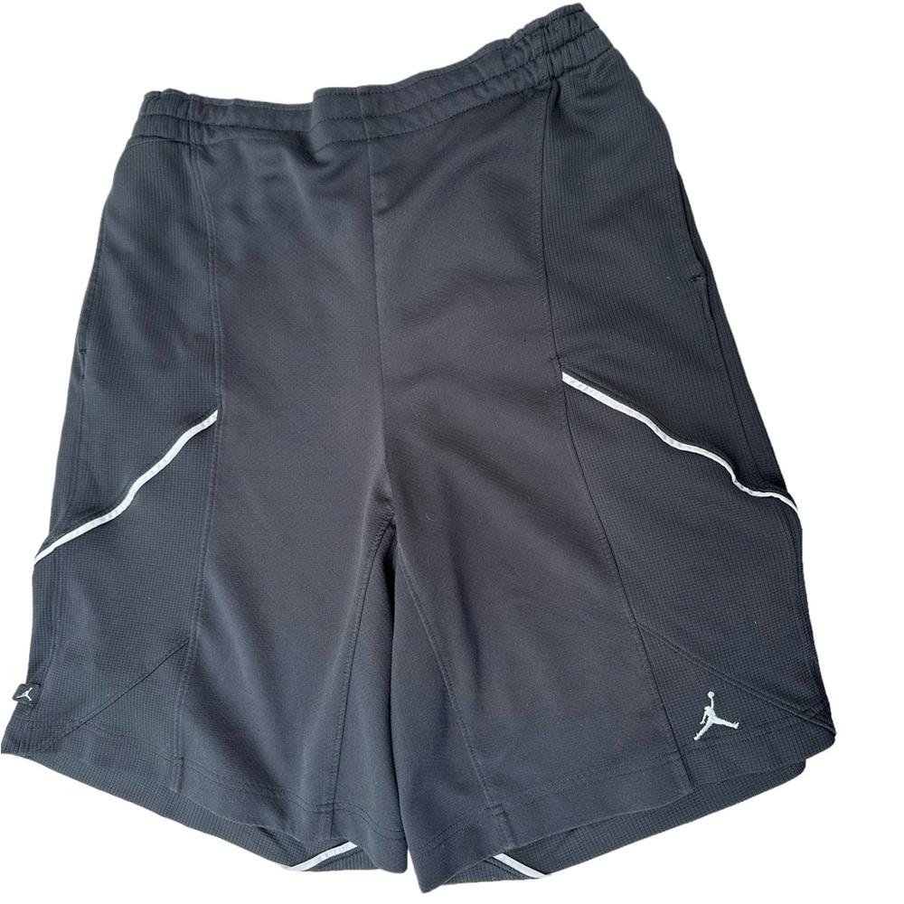 Men’s Jordan black striped Basketball Shorts